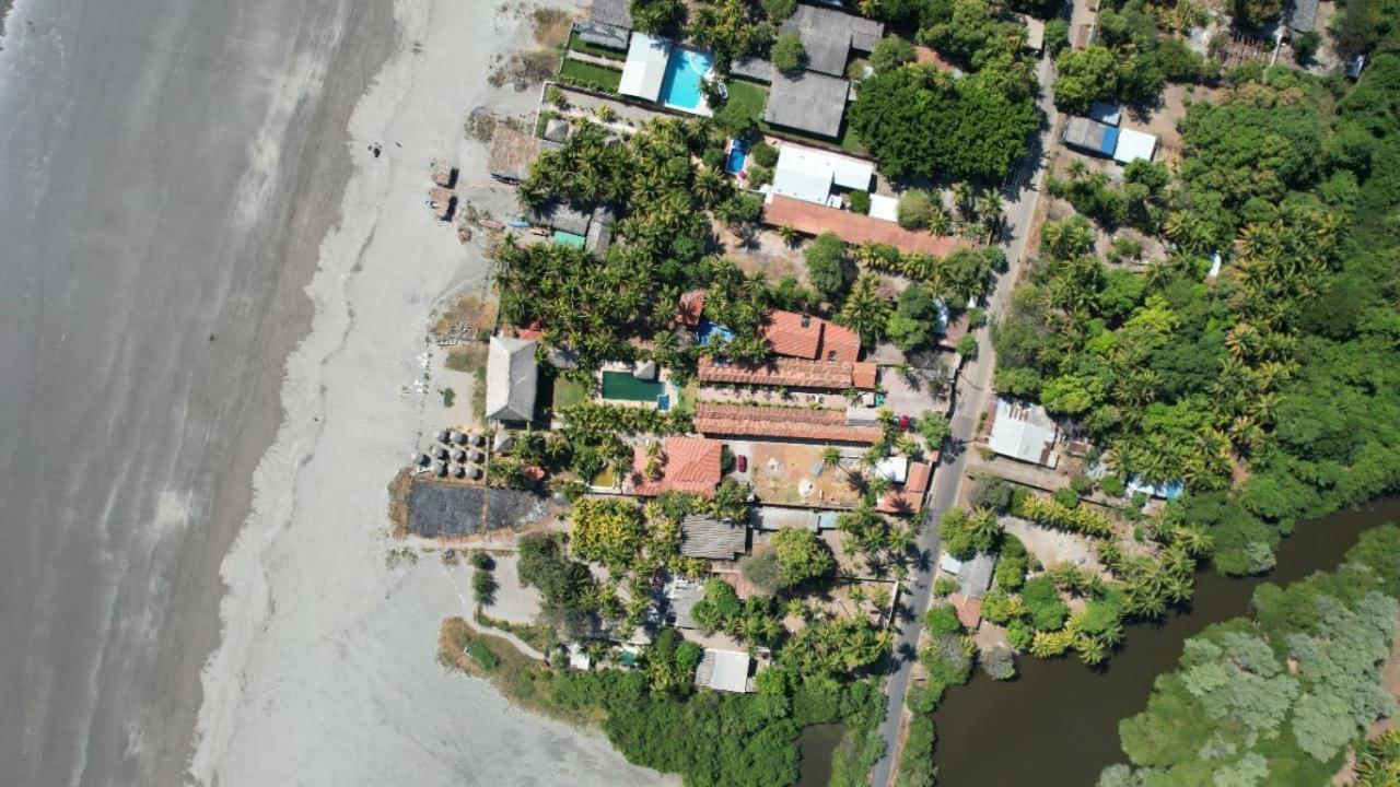Sambo Mambo Beach Hotel エル・クコ エクステリア 写真