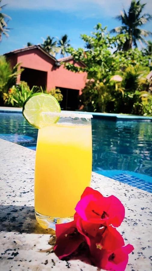 Sambo Mambo Beach Hotel エル・クコ エクステリア 写真